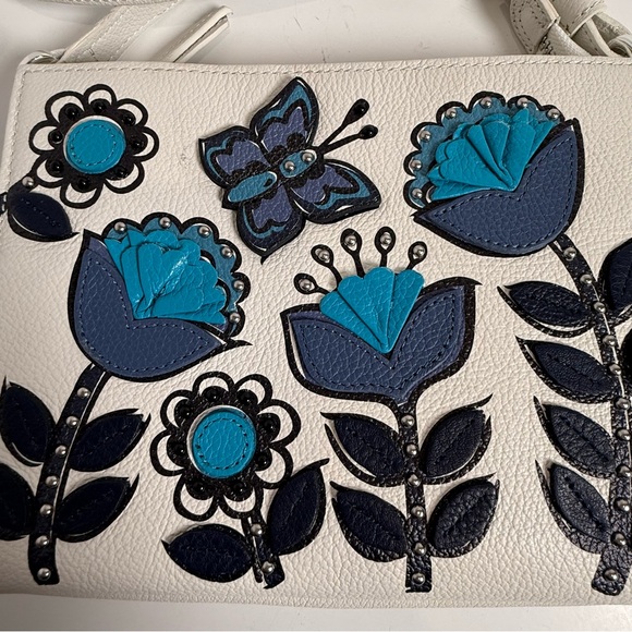 Brighton BLUEPRINT FLOWER APPLIQUE White Leather Studded Organizer MSRP $280 - Picture 3 of 11